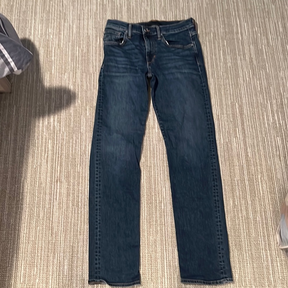 Joe’s Jeans - The Brixton straight + narrow